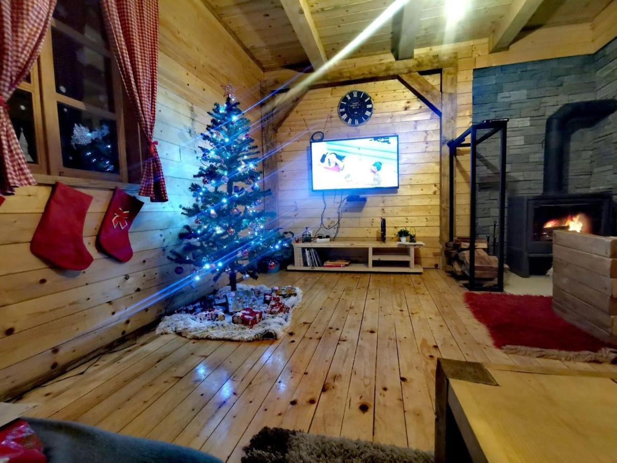 Wooden House With A Waterfall "Stipanov Mlin" Villa Plitvička Jezera Exterior foto